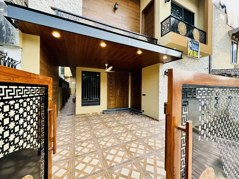 Villa For Sale In Bahria Town Phase 2, Rawalpindi-pic_1